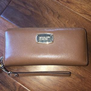 Michael Kors Brown Leather Wristlet